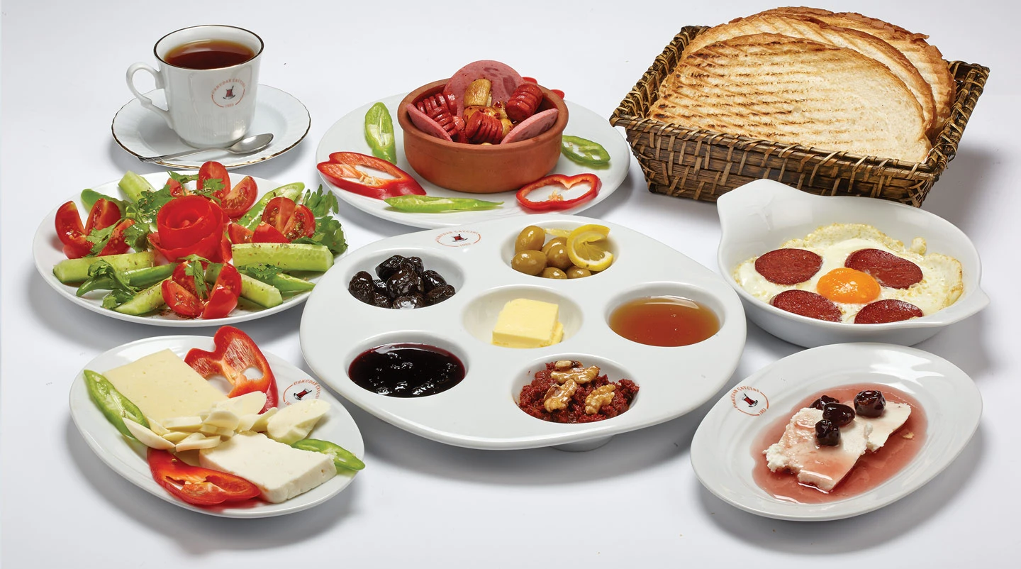 Akçay Kahvaltı Salonu